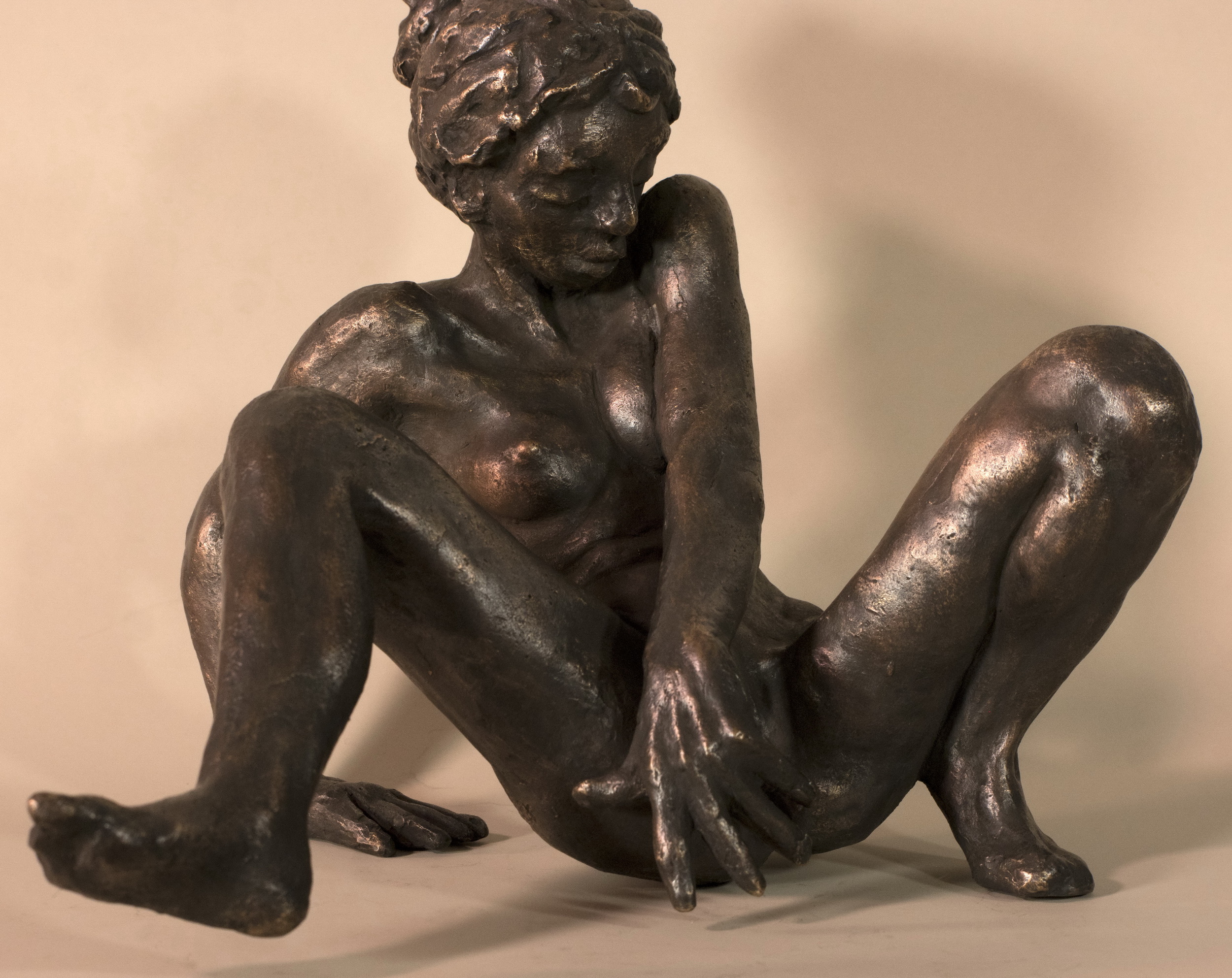 Gunter Langer, Mit mir allein, 2020, Bronze, 20 x 23 cm